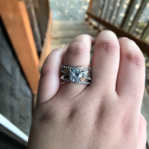 ROSE SWIRL - Picture 5 of 7